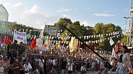 HDP İstanbul'da “Çözüm Biz'de” mitingi gerçekleştirdi