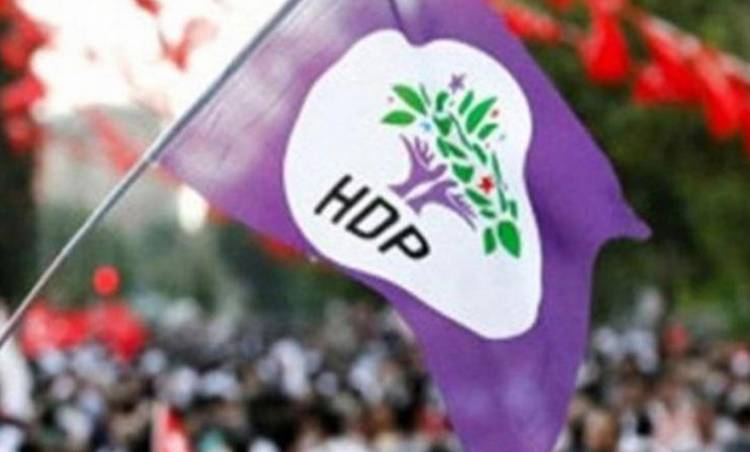  HDP sahaya iniyor:Çözüm Biz’de Savaş ve Sömürüye Hayır!